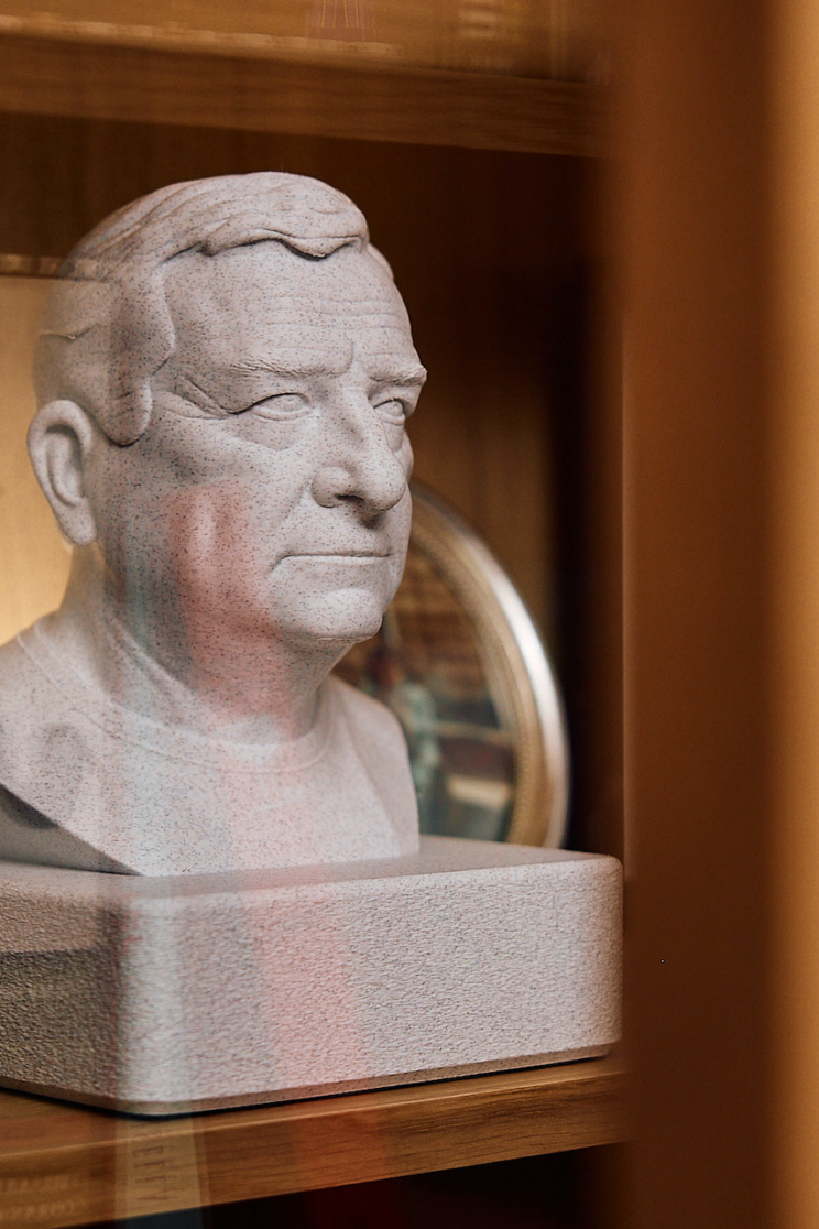 Statement size large 3D printed portrait bust, 240mm height, handcrafted by Everlyfe.